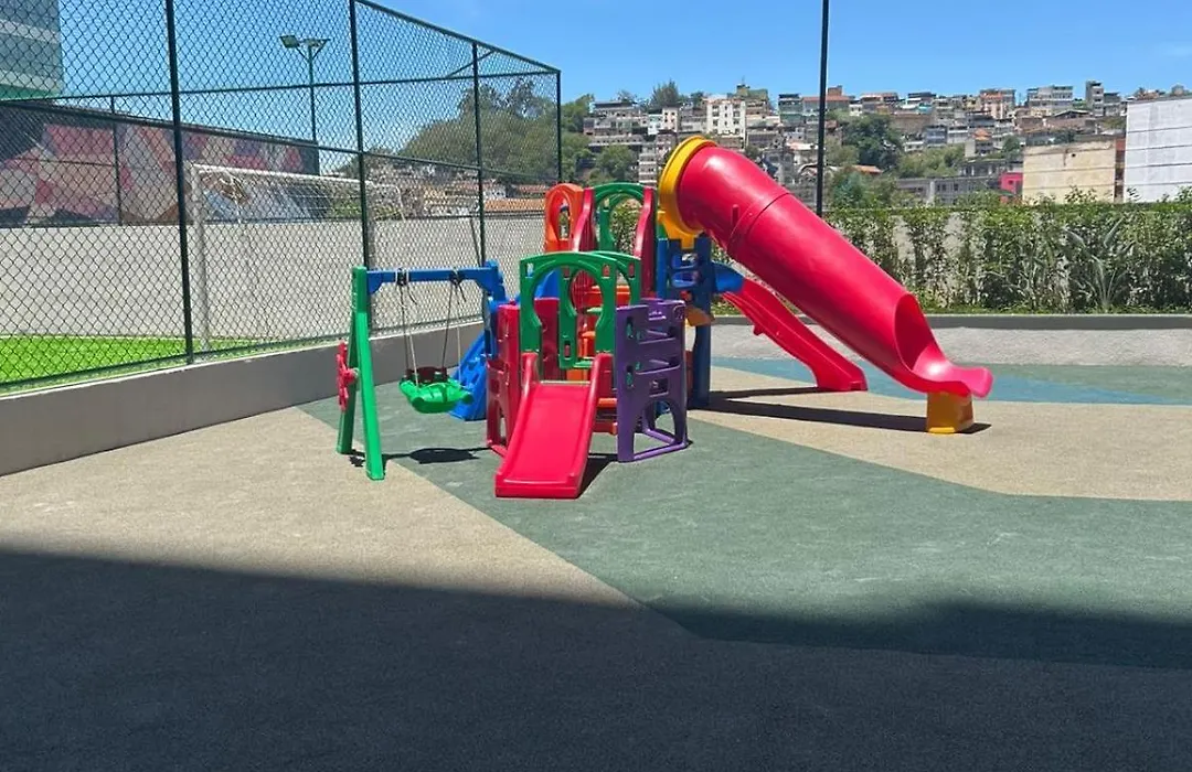 Studio com Piscina Porto Maravilha e VLT na porta - 5 min da rodoviária RJ-1